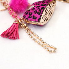 引領時尚潮流 AM2990個性包包掛件，義烏廠家直銷精品飾品全解析